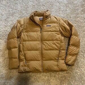 Patagonia Men Silent Down Jacket Size Medium M 700-fill Duck and Goose Down